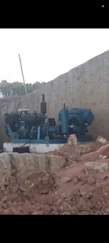 Compressor estacionário à diesel para mineração 600 PCM .