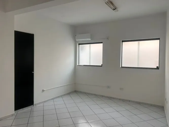 sala comercial Escritório para alugar tem 43 metros, Avenida Paula Ferreira - São Paulo -