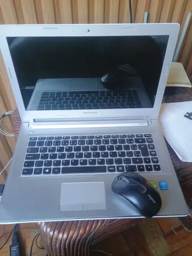 Notebook Lenovo 