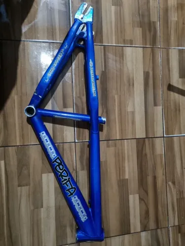 Quadro perifa 1.0 azul tamanho 13.5
