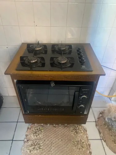 Cooktop com forno