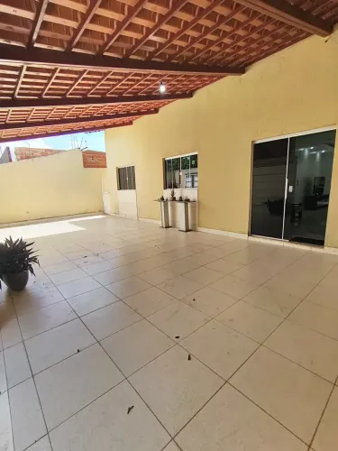Casa a venda com 150 m², com 3 quartos em Chácara do Governador - Goiânia - GO