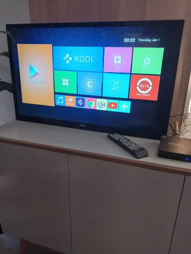 Vendo tv 32 vai junto tv box