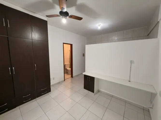 Kitnet um quarto suíte setor Sul
