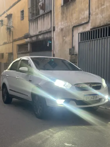 Fiat Grand Siena Essence 1.6 Flex 16V 2015