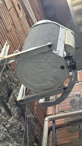 Ar condicionado 
