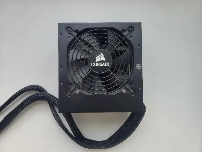 Fonte Corsair CX650M 650W 80 Plus Bronze Semi Modular - Testada