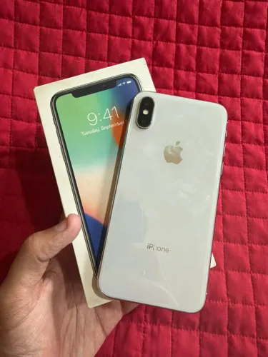 Apple iPhone X 64 GB Branco