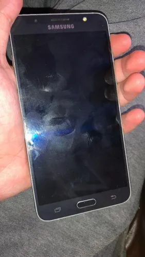 j7 metal para retirada de peças