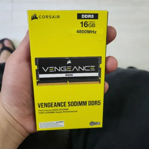 Memória RAM para Notebook Corsair Vengeance, 16GB, 4800MHz, DDR5, CL40, Preto - CMSX16GX5M
