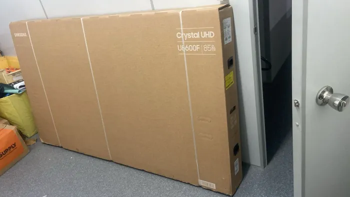 Samsung Smart TV 85" Crystal UHD 4K U8600F