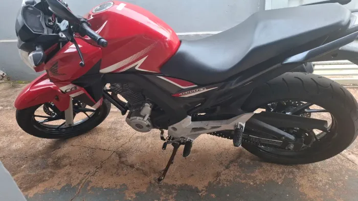 Moto excelente estado de conservação