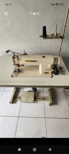 Vendo Máquina reta, retirada no bairro genibau