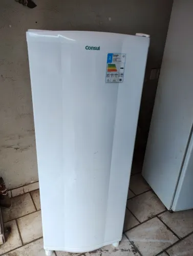 Geladeira consul novinha