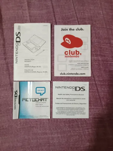 Manuais e folhetos Nintendo DS Lite