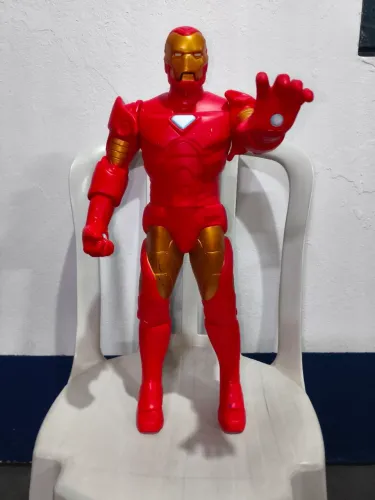Boneco Marvel Homem de Ferro 45cm