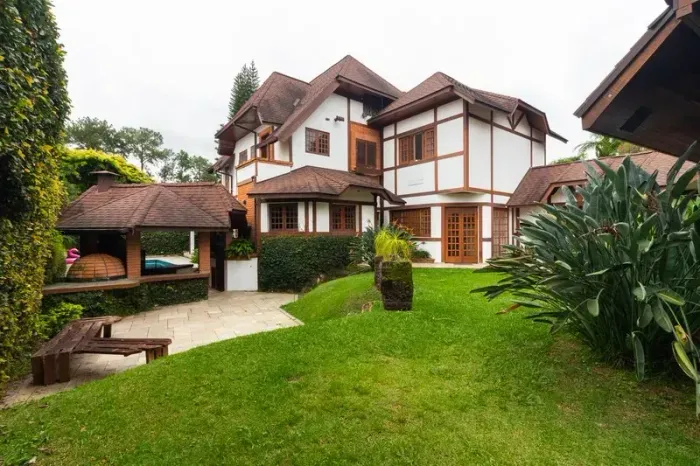 Casa para locação no Alphaville Residencial 3 em Santana de Parnaiba - SP