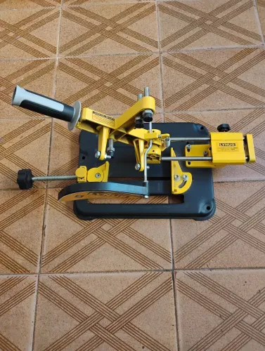 Suporte para Esmerilhadeira Lynus