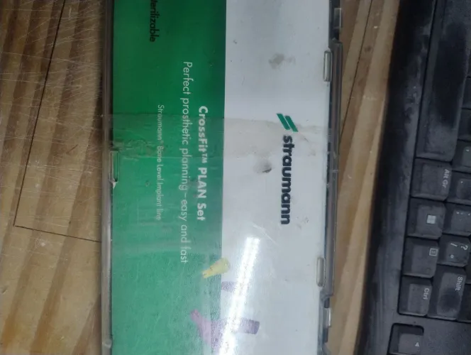 Kit protético straumann