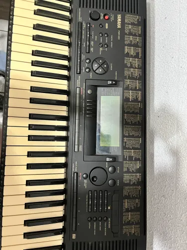 Teclado Yamaha PSR-520 à Venda