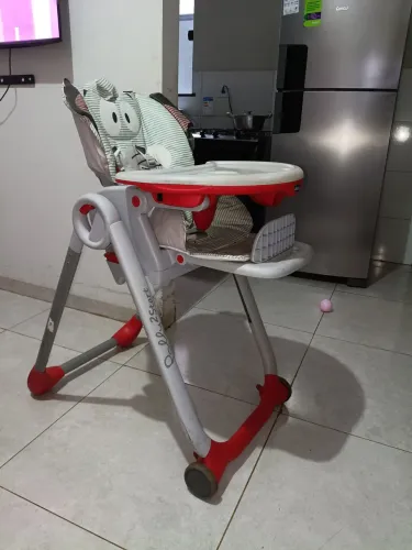 Cadeira de Alimentação infantil