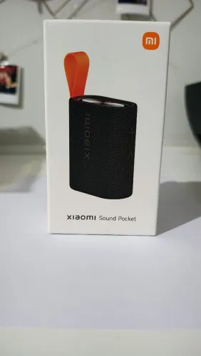 Caixinha de Som Xiaomi Sound Pocket Bluetooth 5.4 Original - 10h de Bateria