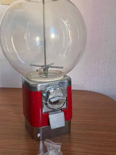 Máquina Vending Machine Retrô Globo Redondo - NOVA / SEM USO