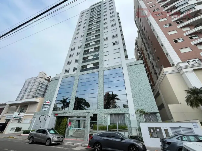 Apartamento no bairro Kobrasol - São José