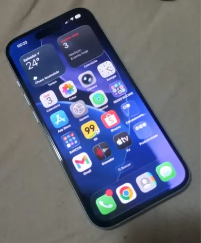 iPhone 15 128GB