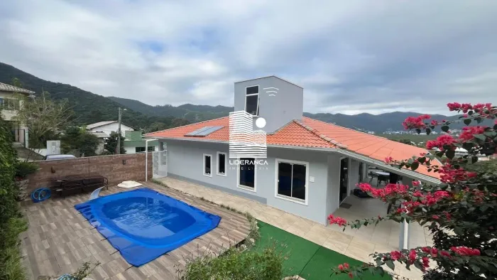 Casa, Saco Grande, 03 Dormitórios/01 Suíte