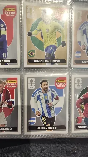 Figurinha Messi prata legend