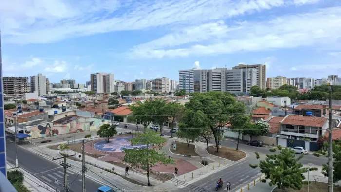 Apartamento Quarto e Sala com Varanda no Edifício Fabio Araújo