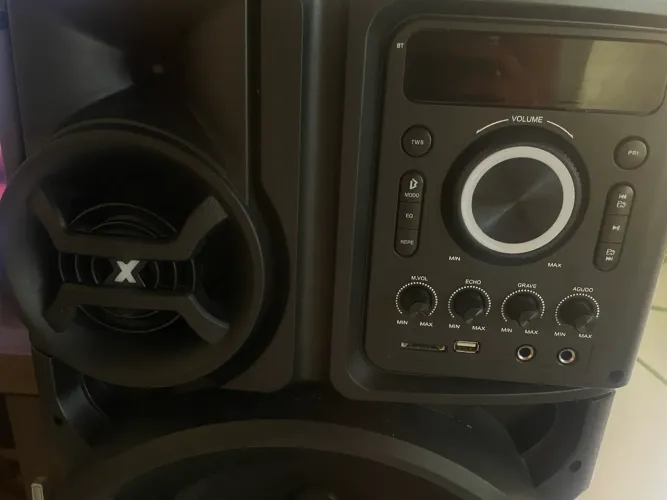 Som Amvox 2200W