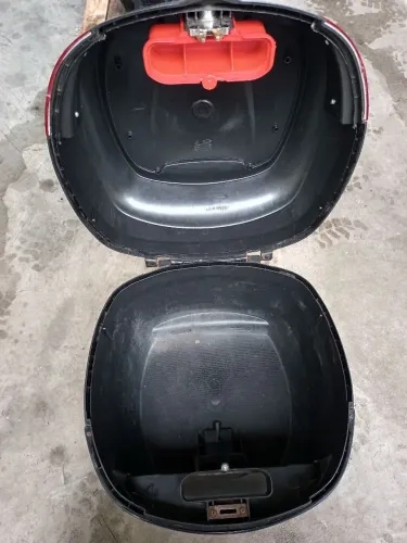 Baú bauleto 29 L Com Suporte