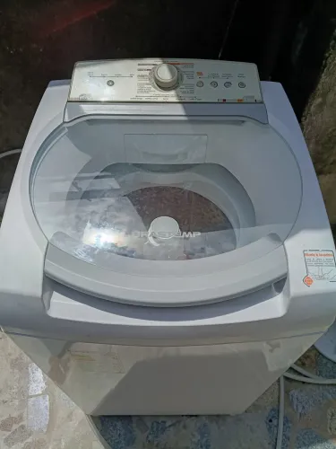 Máquina de lavar roupa Brastemp 11kg 