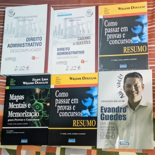 Vendo livros de concurso 