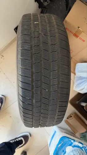 Pneu 265/65R17 Michelin
