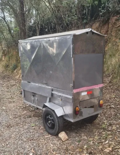 CARRETINHA REBOQUE FOOD TRUCK