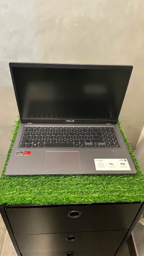 NOTEBOOK ASUS - RYZEN 3