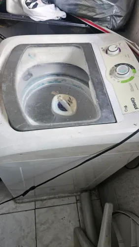 Maquina de lavar COM DEFEITO