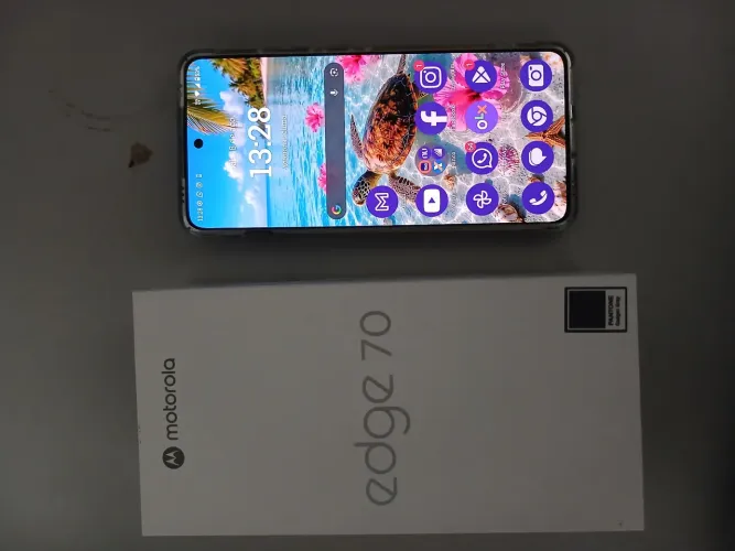 Moto edge 70