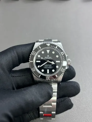 Relógio Rolex Submariner No Date 124060 VSF