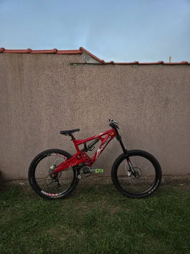 Bike full astro horror 