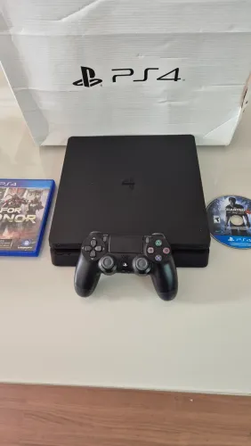 Ps4 slim com caixa tudo original