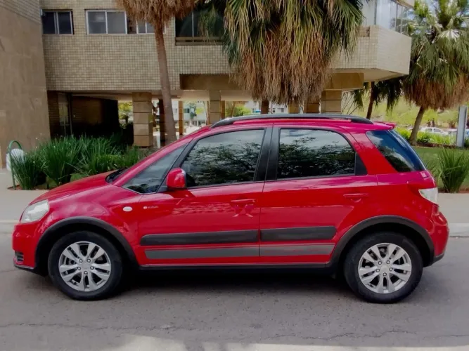 Suzuki SX4 2.0 16V 145cv 4WD 5P Mec. 2014