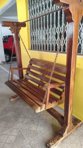 Excelente Balanço de Madeira maciça