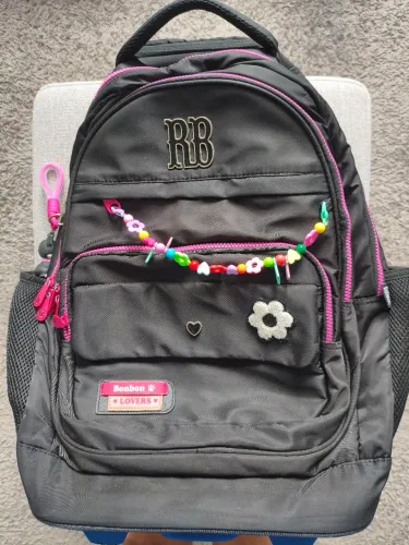 Mochila Rebeca Bombom com rodinhas