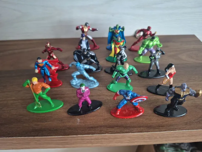 Lotr de nano metalfigs