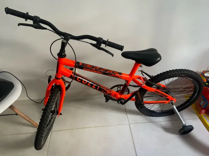 Bicicleta infantil.