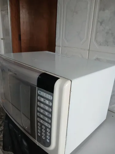 Microondas Electrolux MEF41 31L 127V FUNCIONANDO TUDO PERFEITAMENTE!